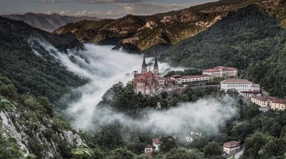 La Salmonera Cangas De Onis Caño Екстериор снимка
